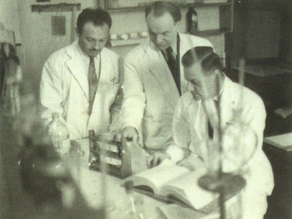 MomciloMokranjac u laboratoriji