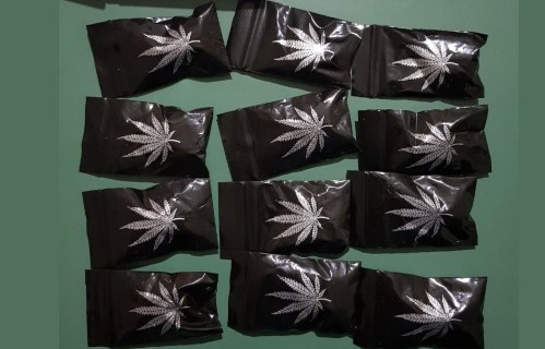 Maarihuana+ +kesice