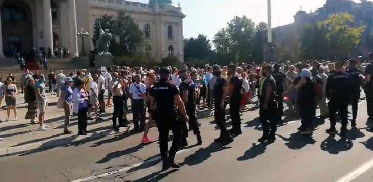Protest bg