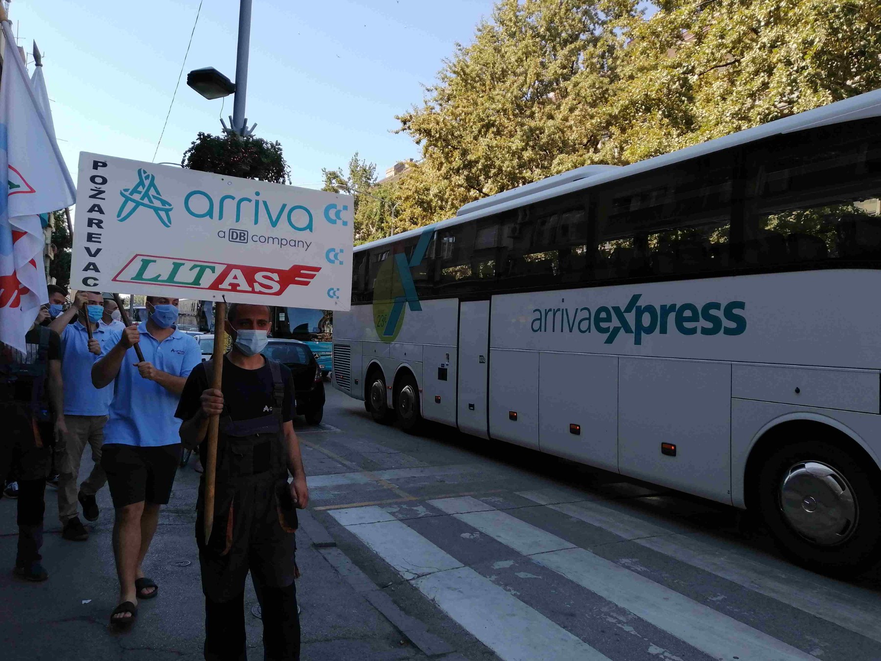 IMG 5153496e90f9832108f105f366421a13 V