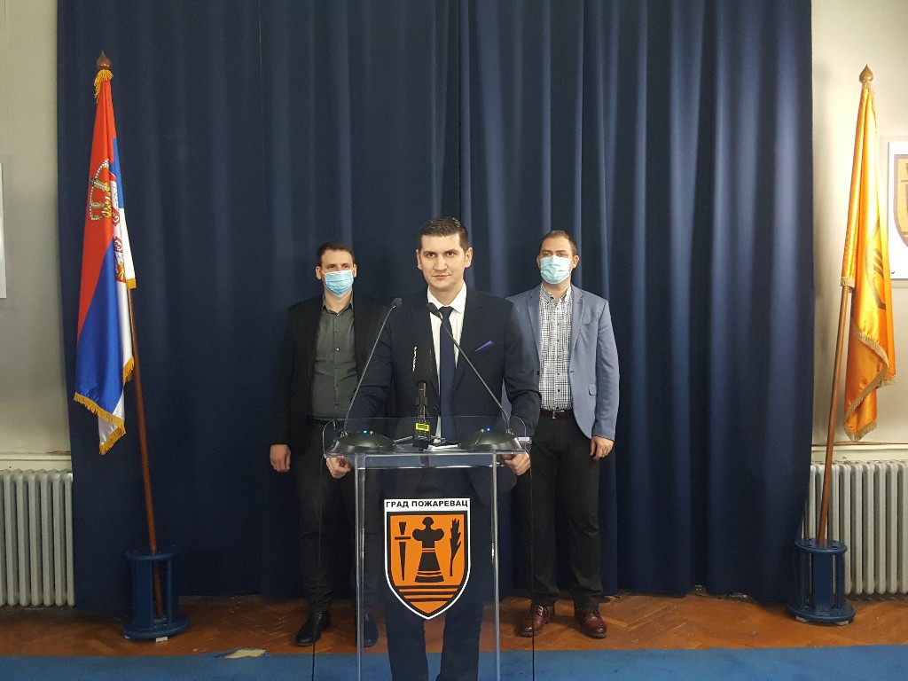 Gradonačelnik Pavlović detaljno obrazložio kupovinu zemljišta fabrike Šećera u stečaju (FOTO)