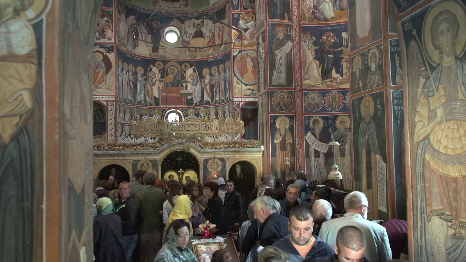 Manastir Tumane, nadaleko čuven po isceljenjima, godišnje poseti milion vernika (FOTO)