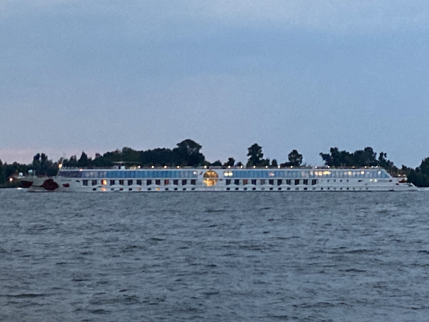 IMG 7c64cc0c98f3b1780e20e5f81294e35a V