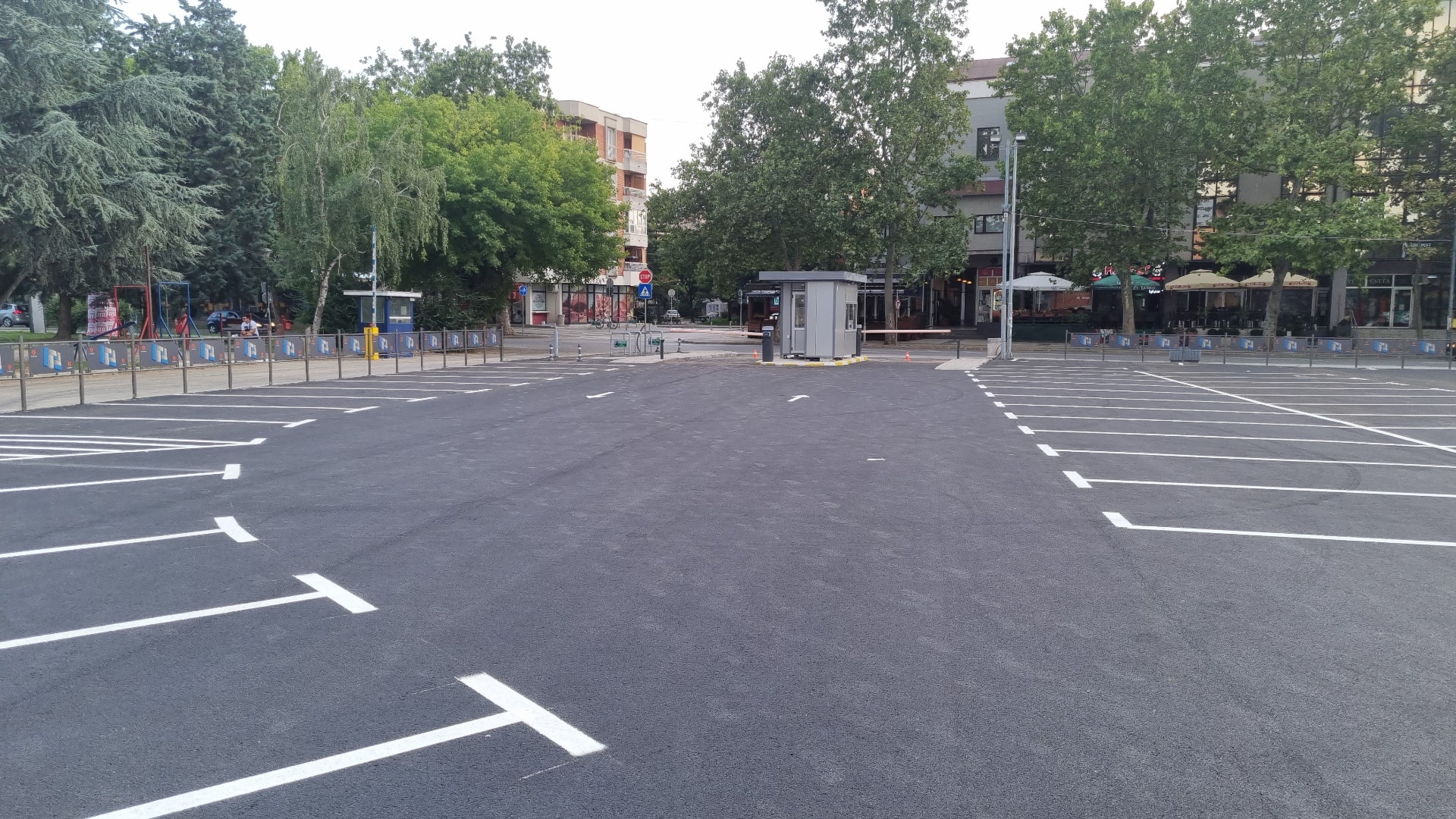 JKP “ Parking servis“ danas poklanja besplatno parkiranje na rekonstruisanom parkiralištu „Pijaca“