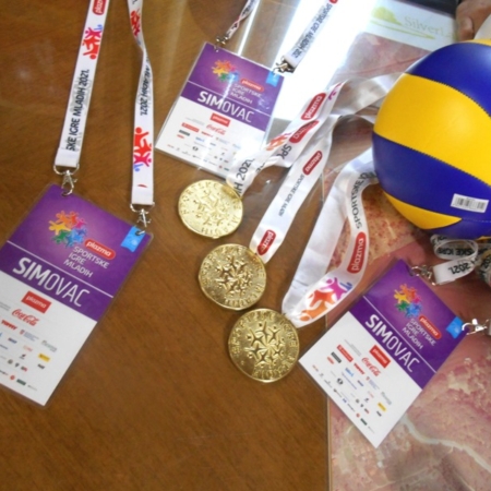 Gradištanci osvojili zlatnu medalju u odbojci na pesku