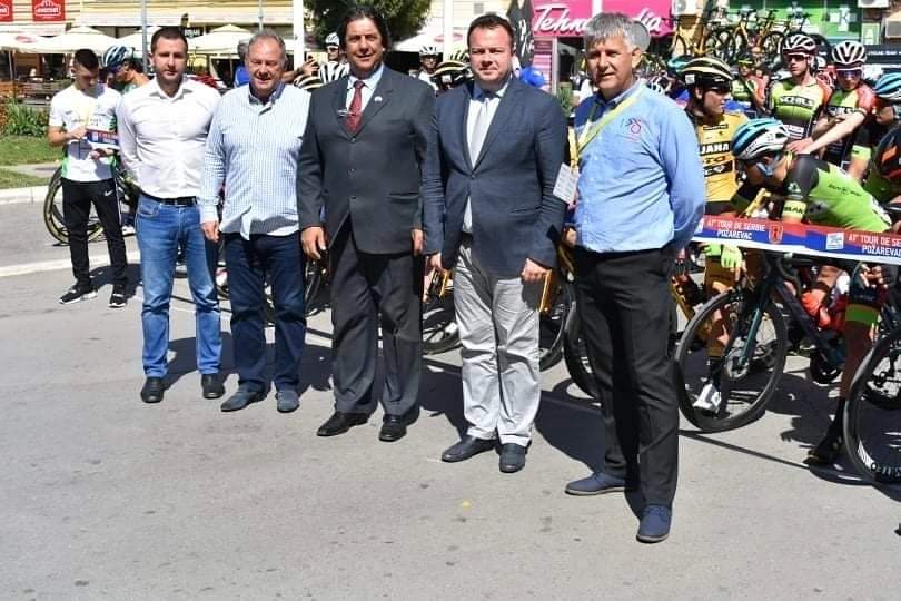 Međunarodna biciklistička „Trka kroz Srbiju“ startovala je iz Požarevca