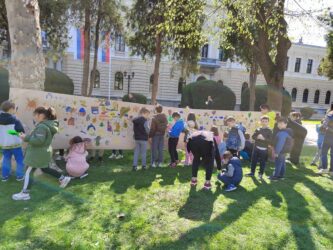 IMG 1f5040dcc27ee74abd4938fc7db46d92 V