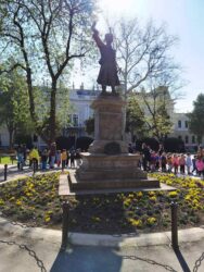 IMG 3e198dfc4baab9b0f0e4542bacef5e8b V