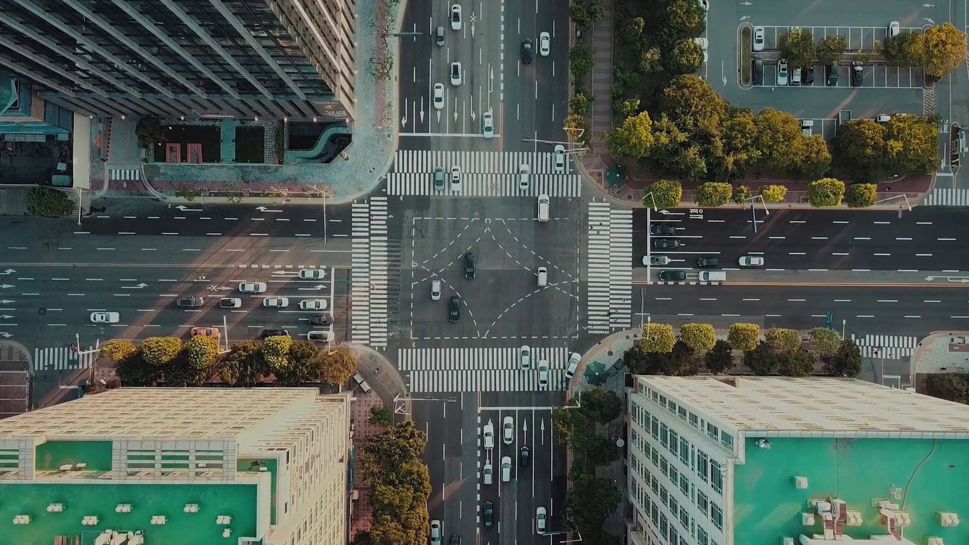 PROLEĆNA KAMPANjA ZA OSIGURANjE MOTORNIH VOZILA (VIDEO)