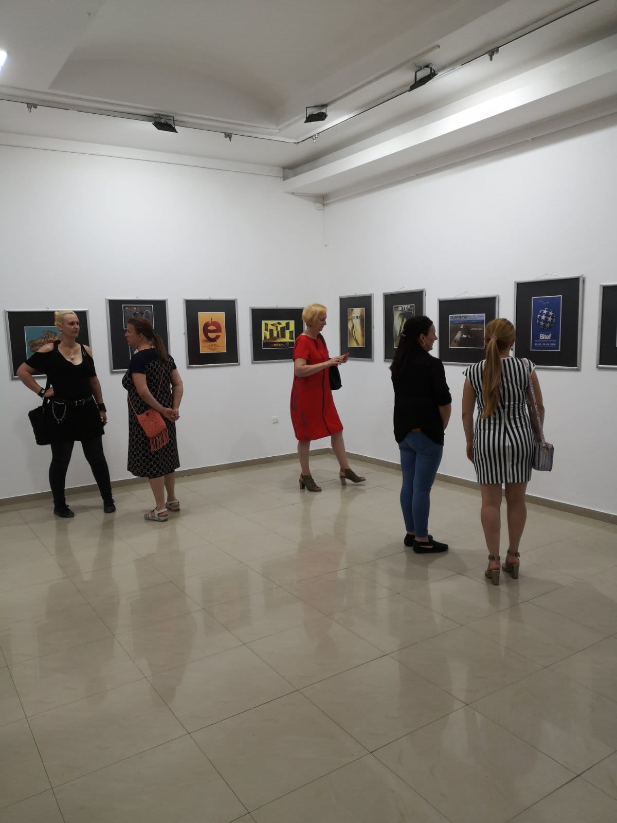 U Galeriji savremene umetnosti u Požarevcu otvorena je izložba „BITEF na plakatu“