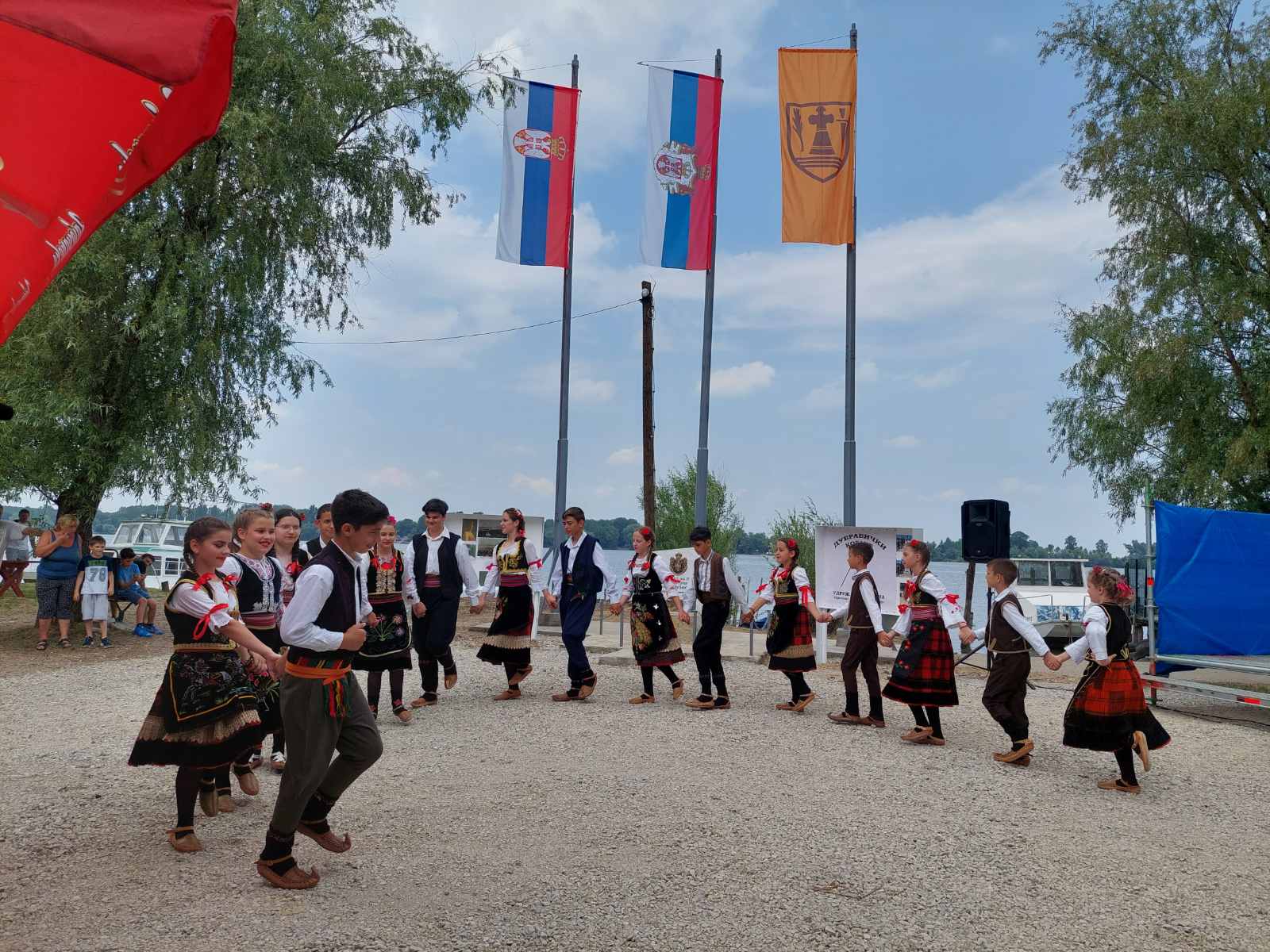 Dubravica kraljica marija stogodisnjica broda brod