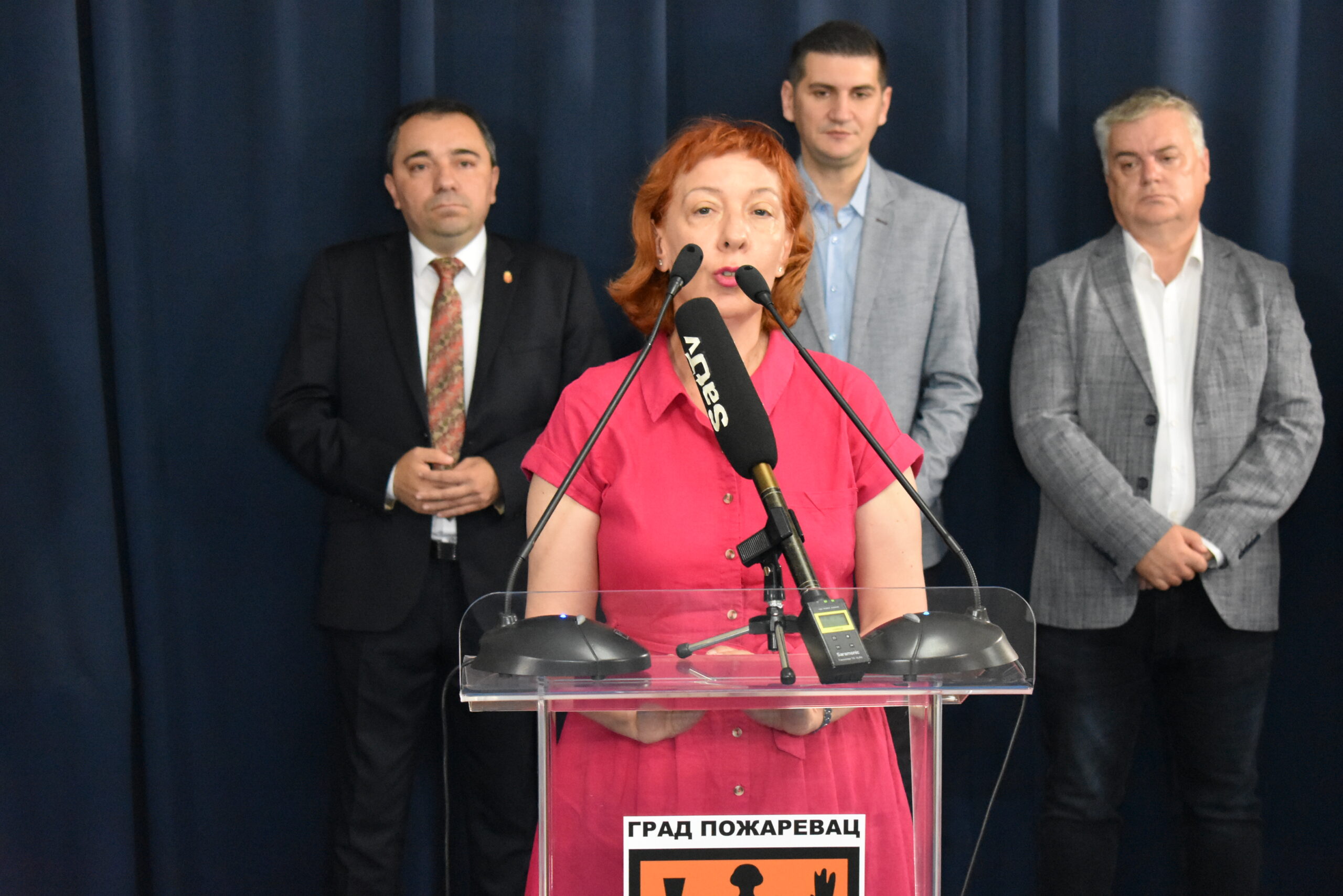 Potpisani ugovori o pokretanju sopstvenog biznisa i zapošljavanja