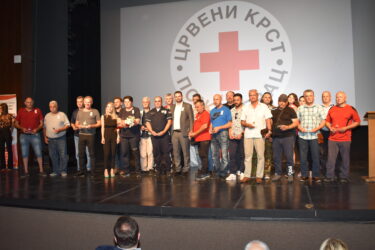 Uručena priznanja dobrovoljnim davaocima krvi