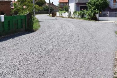 Radovi na ojačavanju kolovozne konstrukcije u MZ Kasidol i MZ Ćirikovac