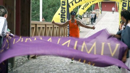 „Trka legionara“ Sanja Jovanović i Denis Firulović najbolji u Kostolačkom polumaratonu