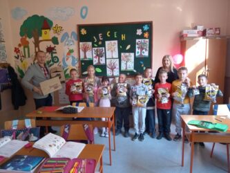 IMG e90b0a665d5ffa9dad0ae1947babac7b V