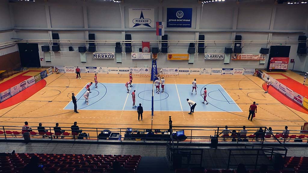 Odbojka mladi radnik