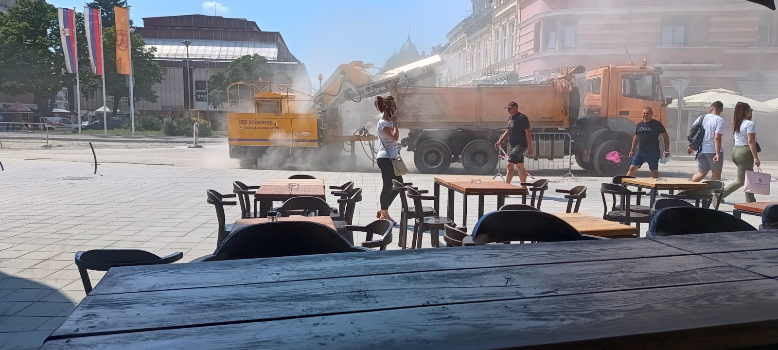 IMG 939889c9dc1548d43bcb7c759dfa5813 V