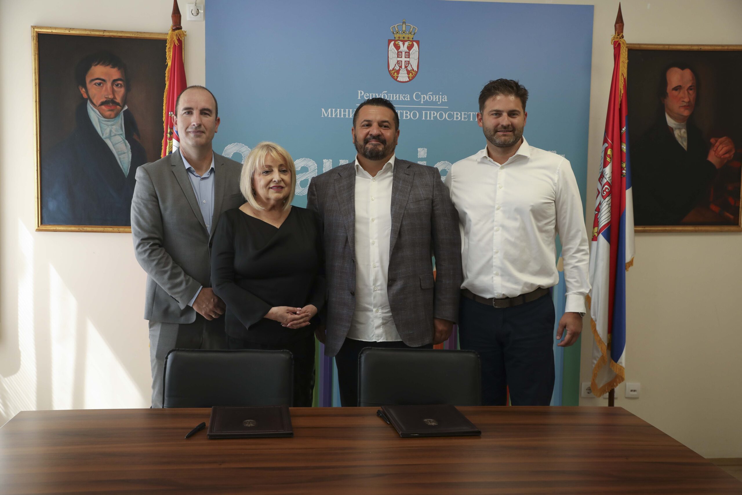 Ministarstvo prosvete i Bambi Potpisivanje060