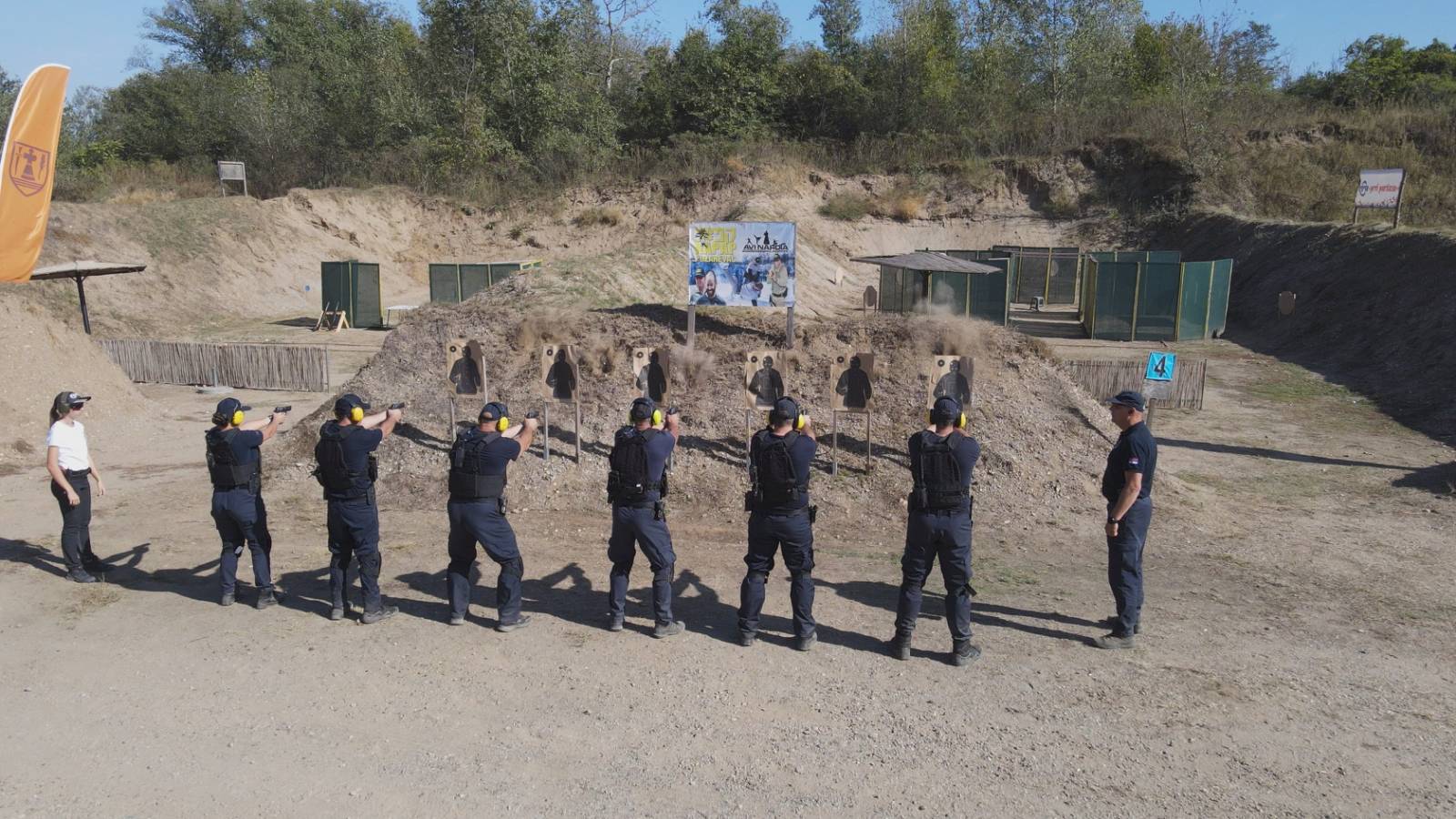 IMG-116cc801c0401587cfbb782eba3b1e73-V