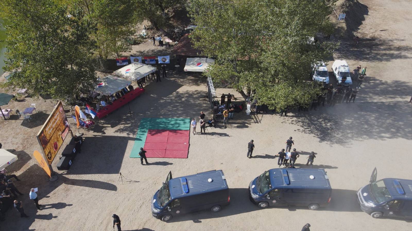 IMG e588b487761f5d3da59f110b9187900b V