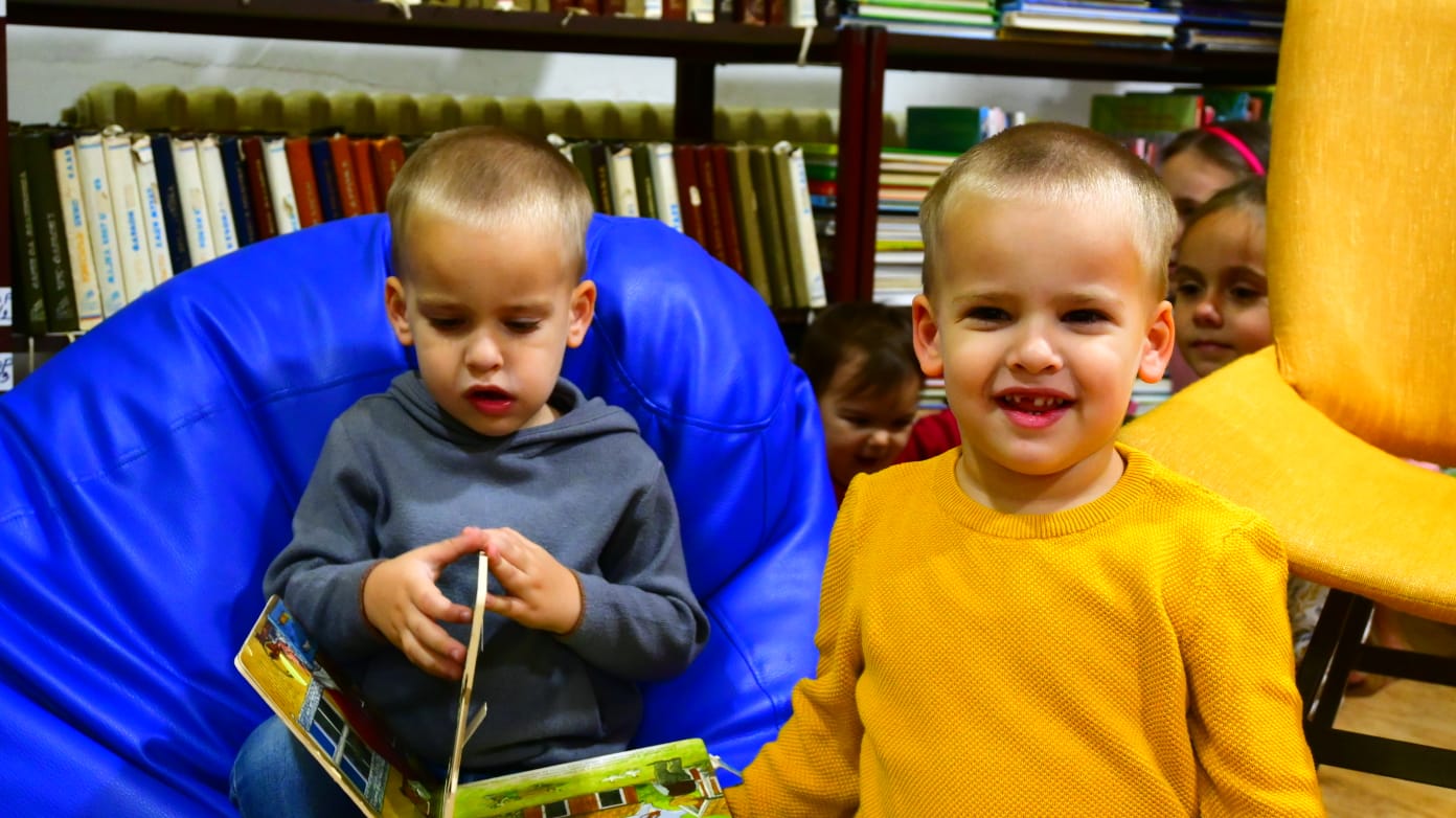 Biblioteka Kucevo Deca 01
