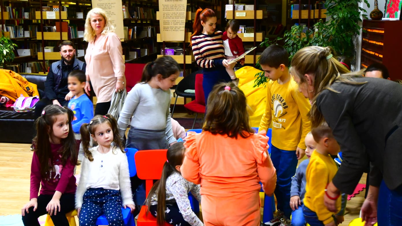 Biblioteka Kucevo Deca 04