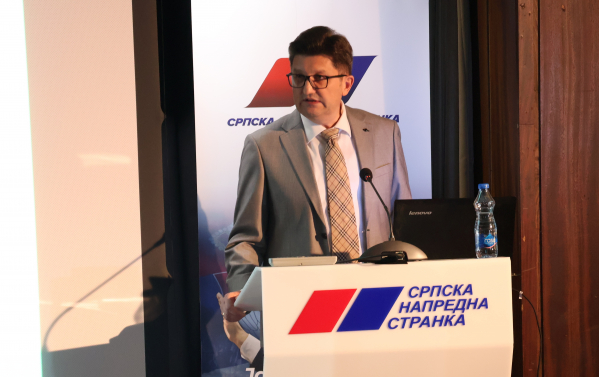Dr Dejan Milenkovic