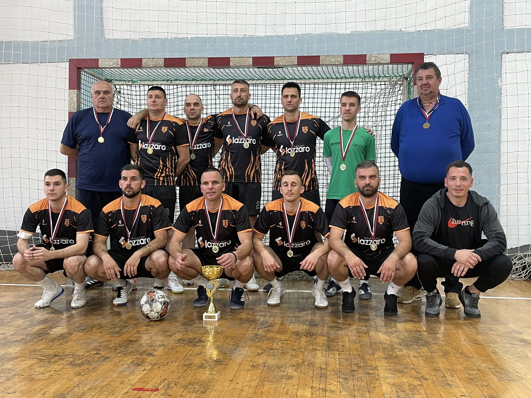 Img 109f49f08124fb5934cc140161f5092f V