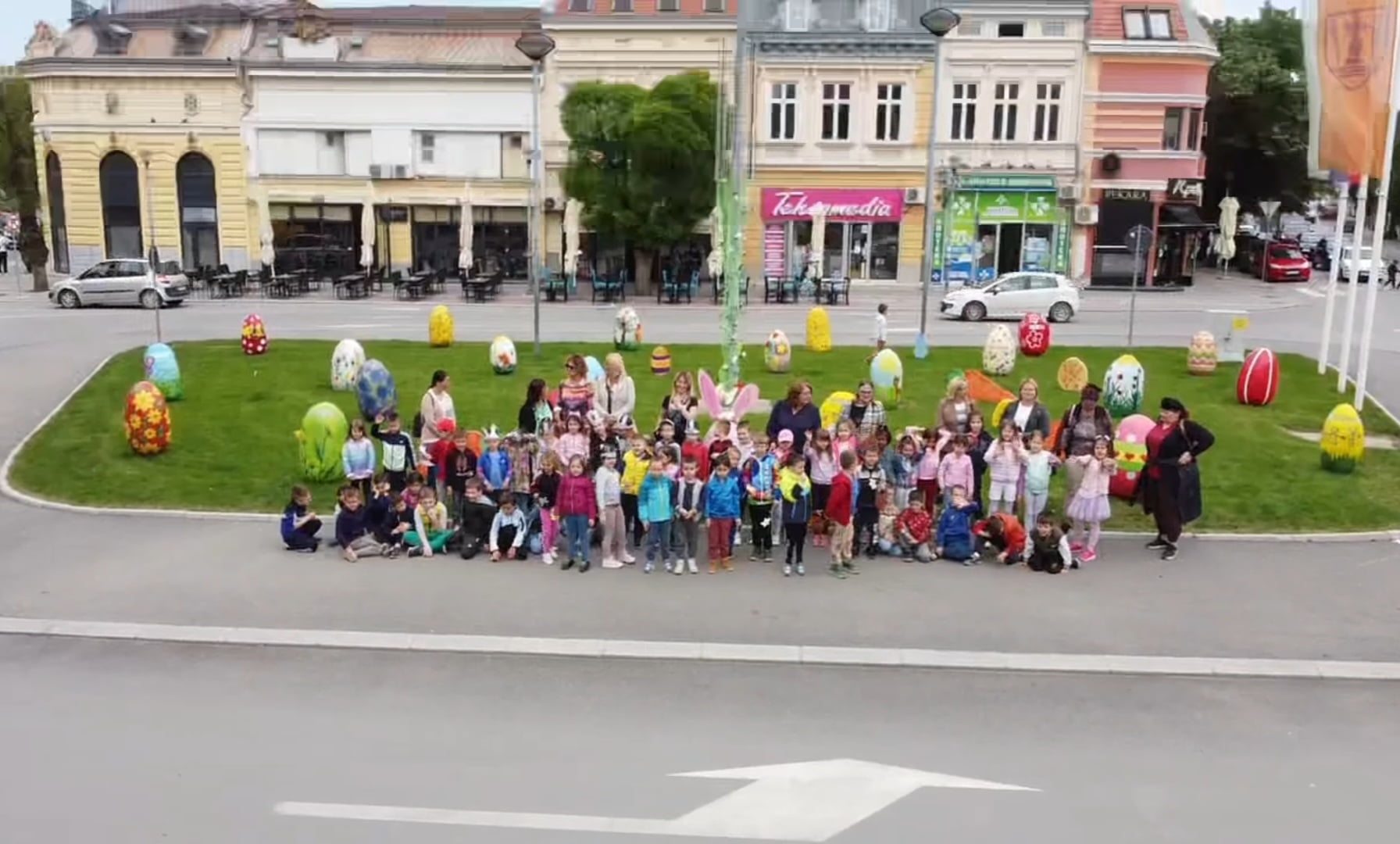 Deca i vaspitači Predškolske ustanove „Ljubica Vrebalov“ ulepšali grad