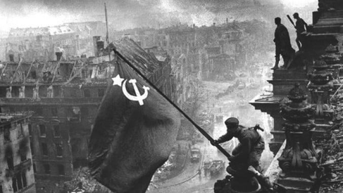 677z381 677z381 Rajhstag Zastava