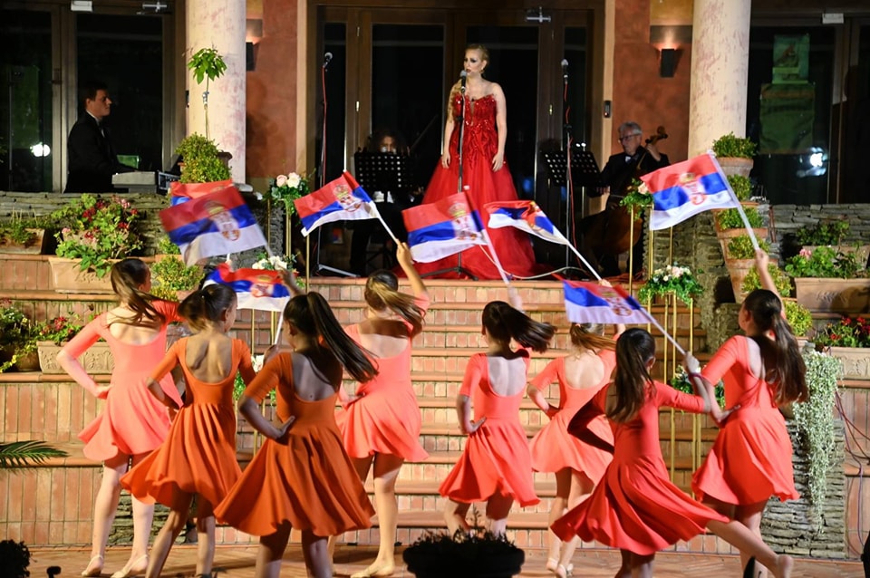 449632144 1083365476559758 3426968952026573030 N