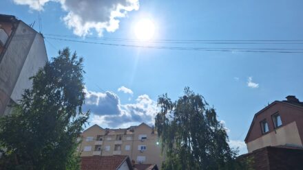 Pozarevac Oblak Sunce Leto Vreme