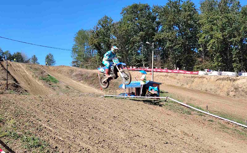 Img 4e064ec8a7fe5d07bc7f7577e82d7574 V