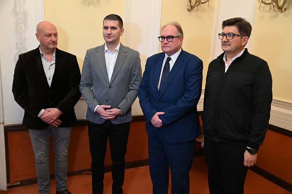 Fb Img 1732280064909