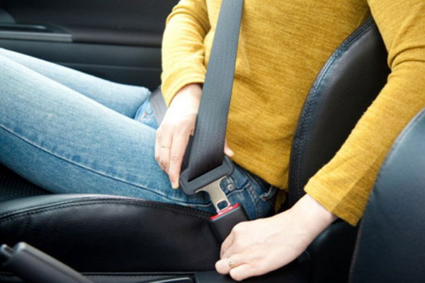 Vezivanje Pojasa U Saobracaju