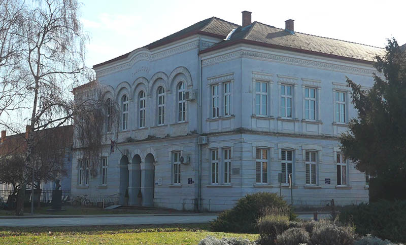Gimnazija Veliko Gradište 01