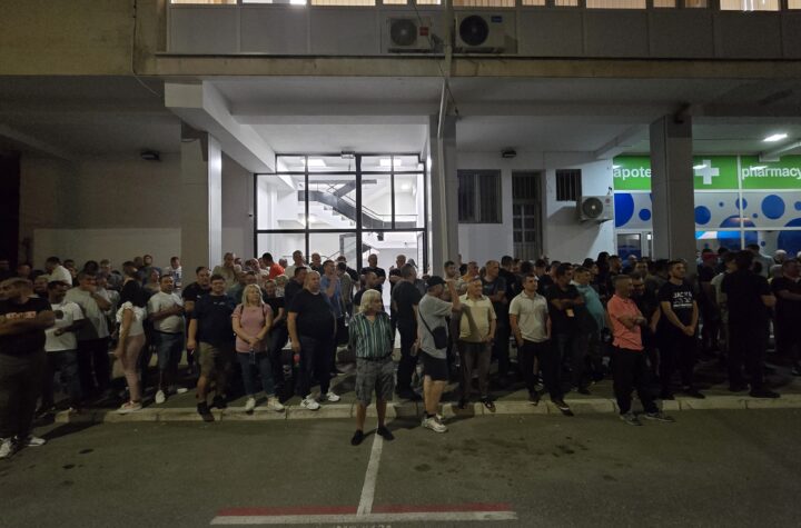 Protest pozarevac 09