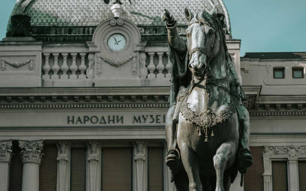 Spomenik knez mihailo beograd