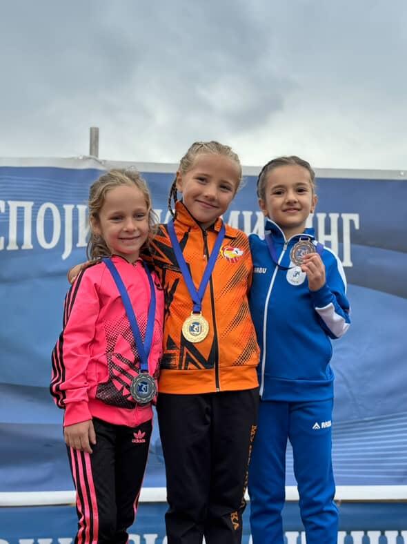 Img 20250928 215509 119