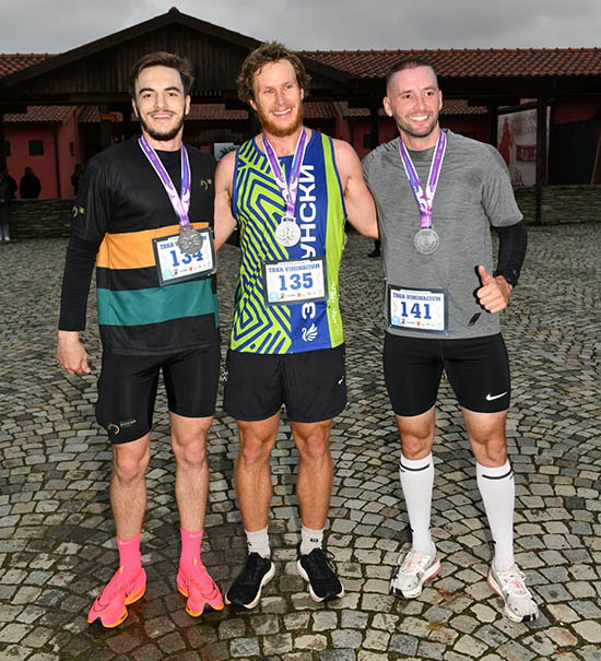 P1j6oei21h4004h7pmb12gos8p5