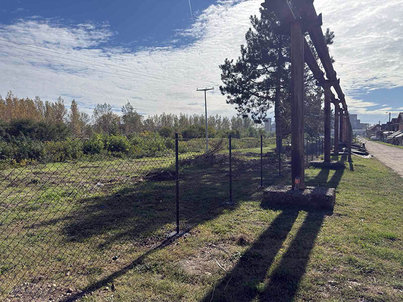 P1j8b0u47d114s9maknp1ea01at16