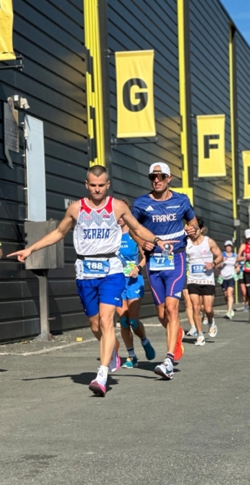 Pro q8uesy2k 363x705