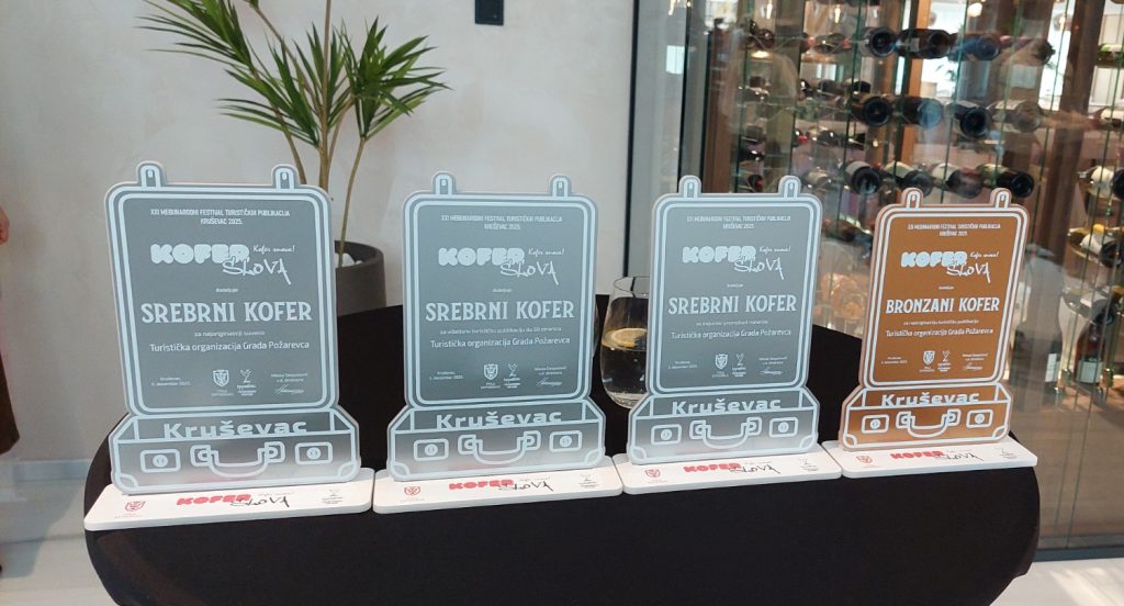 IMG f46d6a1e447d491c56e1887f8e41db63 V