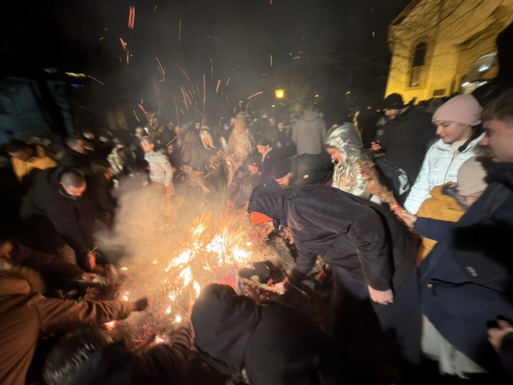 IMG 5d518ea07f3485cdc26d32073cb17e8d V