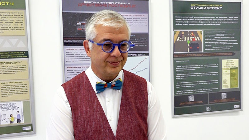 Dr Adam Sofronijević