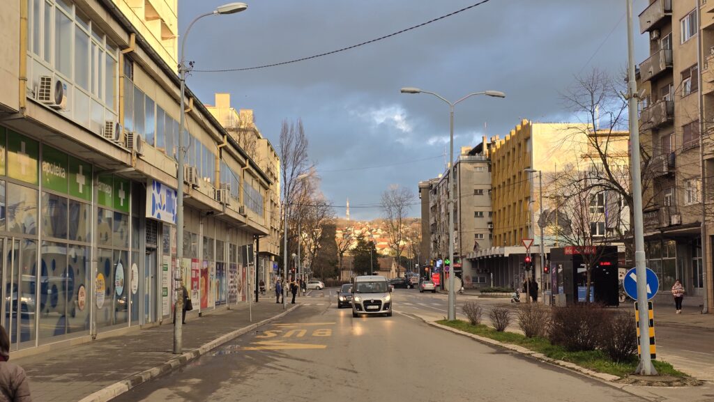 Vreme pozarevac zima oblak