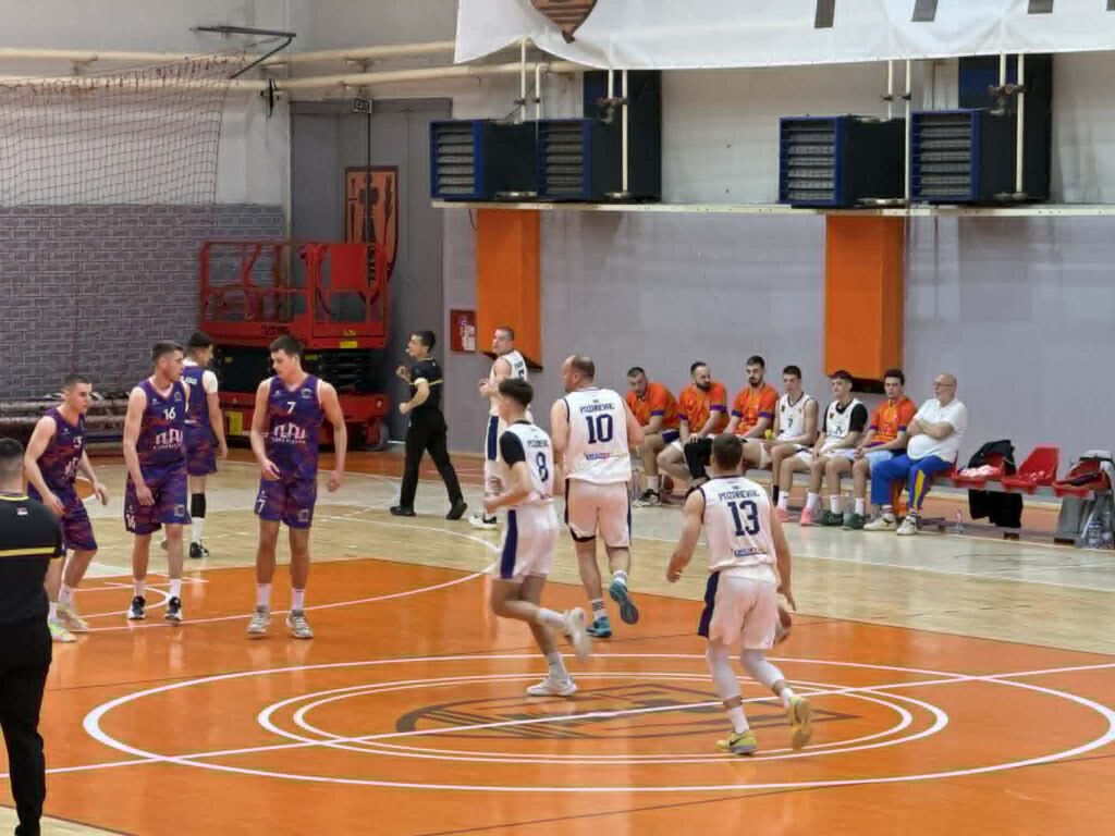 724a0fcd 79e5 4526 a5b4 da7a766373ec