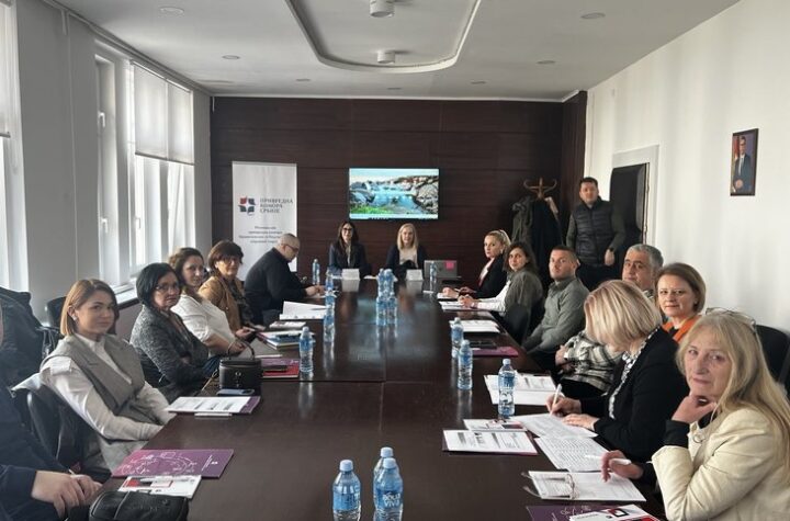 IMG ed3e593433f6a460aca6f067d0e0c35c V 800x482