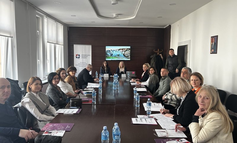 IMG ed3e593433f6a460aca6f067d0e0c35c V 800x482